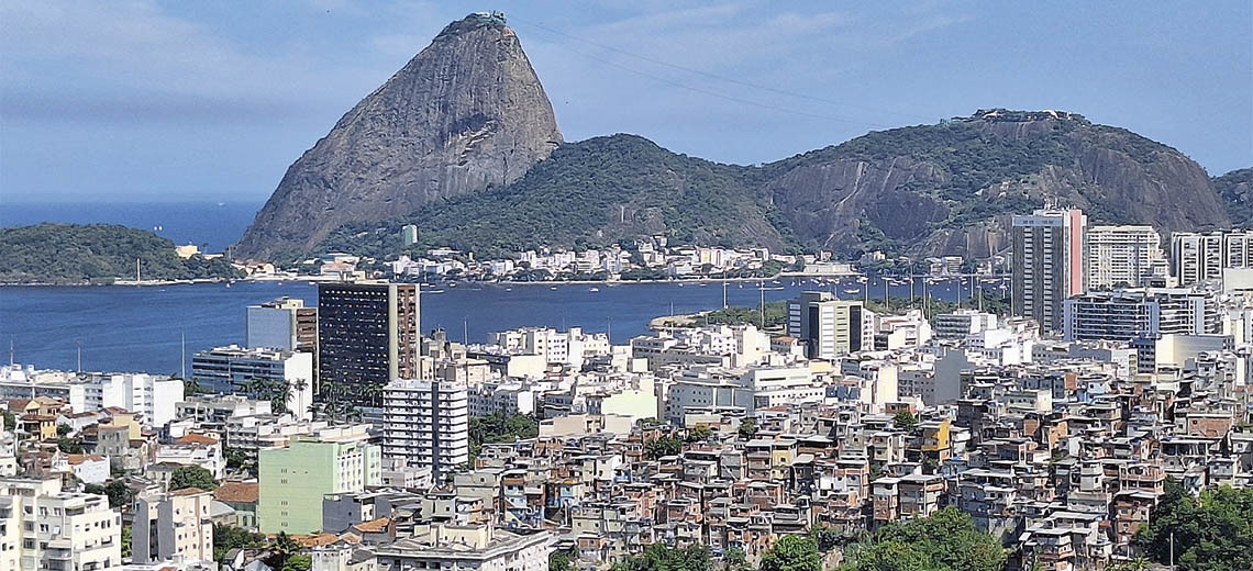 Large rio de janeiro